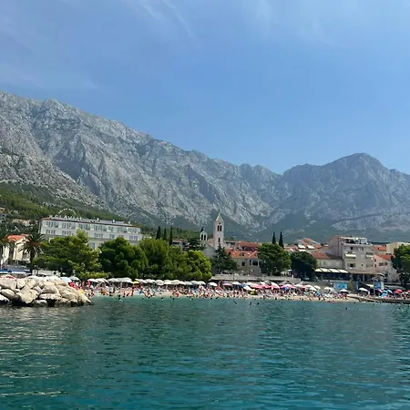 L&l Kamena House Apartment Baska Voda