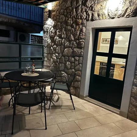 Apartment L&l Kamena House Baska Voda