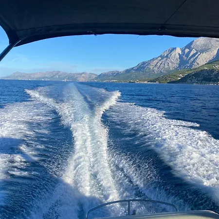 Apartament L&l Kamena House Baška Voda