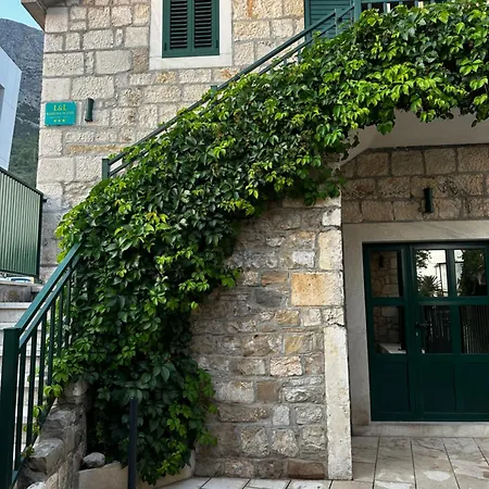 L&l Kamena House Apartament Baška Voda