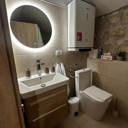 Apartment L&l Kamena House *