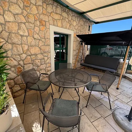L&l Kamena House Apartament Baška Voda